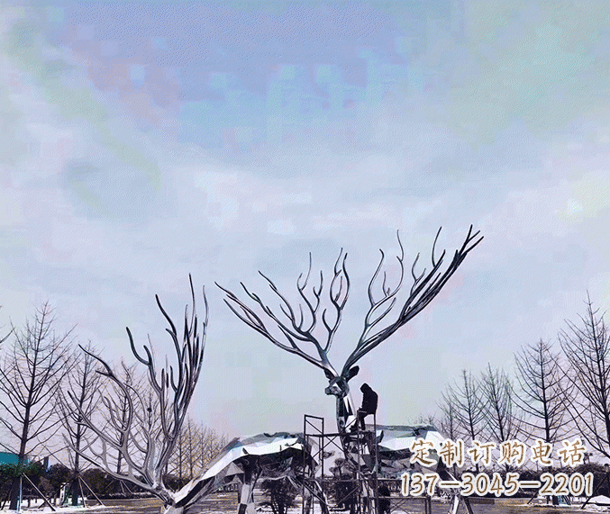 大同大型鹿群不锈钢雕塑