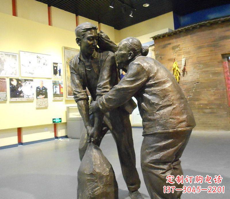 大同帮老人干活铜雕