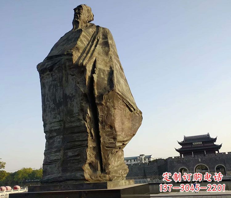 大同北宋文学家范仲淹石雕