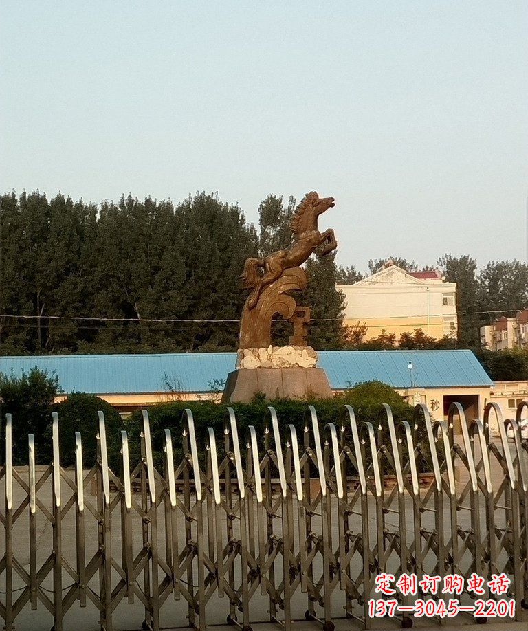 大同腾驰自由——奔马企业铜雕