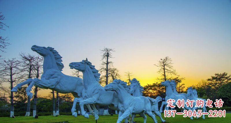 大同新颖活力的马群雕塑奔跑的马