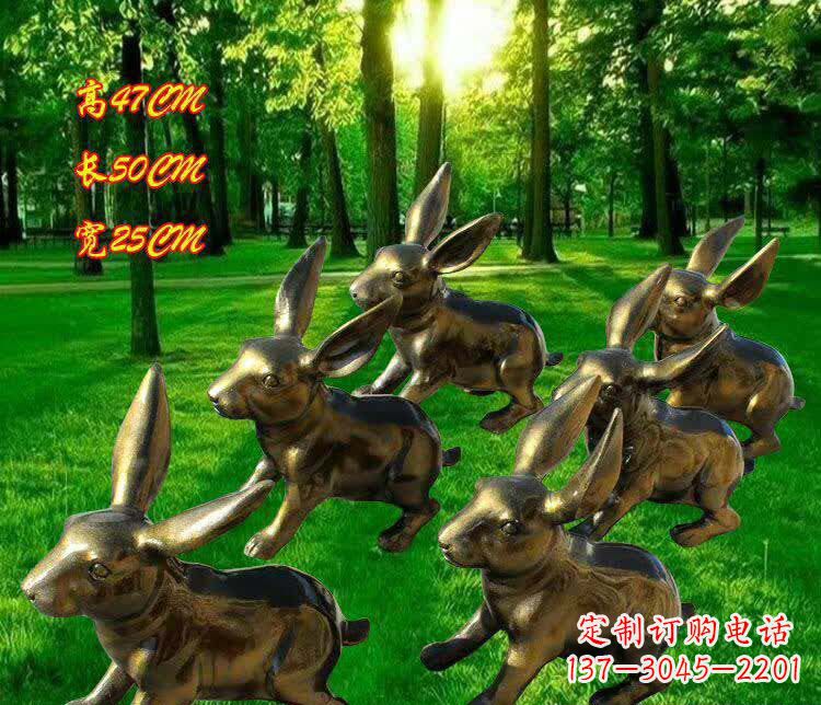 大同奔跑的兔子雕塑