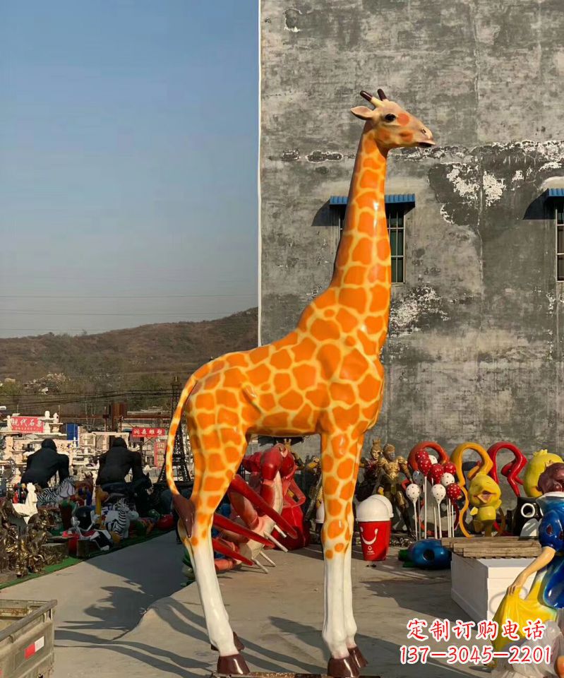 大同玻璃刚彩绘长颈鹿艺术雕塑