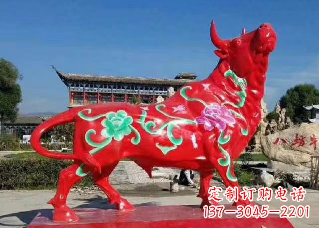 大同玻璃钢红牛雕塑