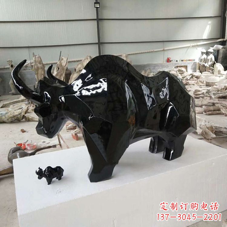 大同玻璃钢动物雕塑——展现自然之美