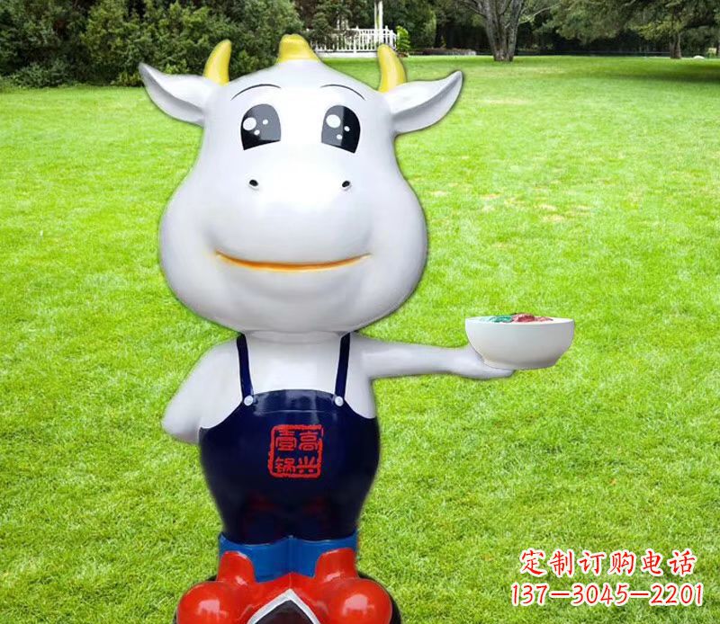 大同玻璃钢制作的牛雕塑