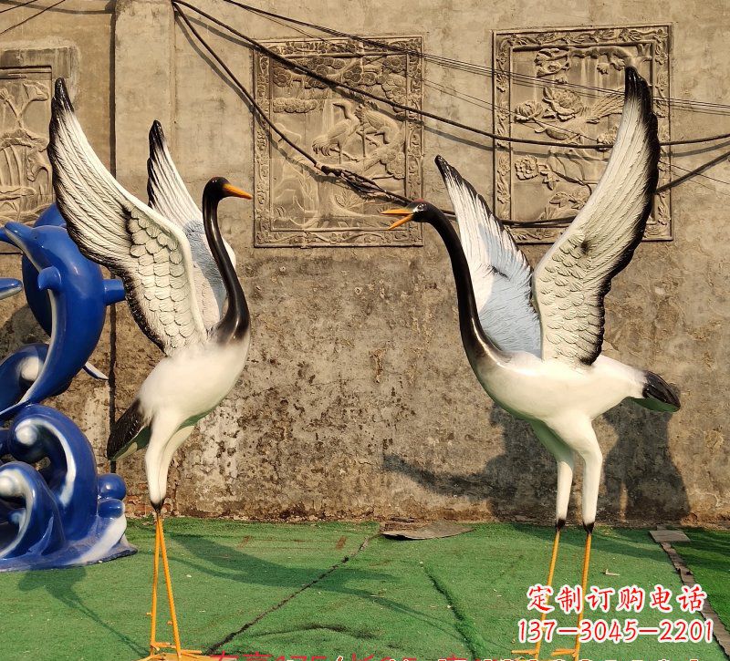 大同仙鹤雕塑玻璃钢的艺术之美