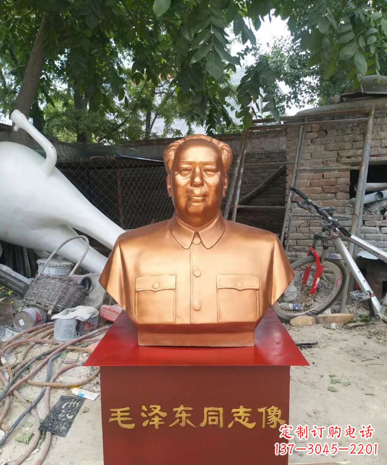 大同玻璃钢毛泽东雕塑表达伟大领袖的精神魅力