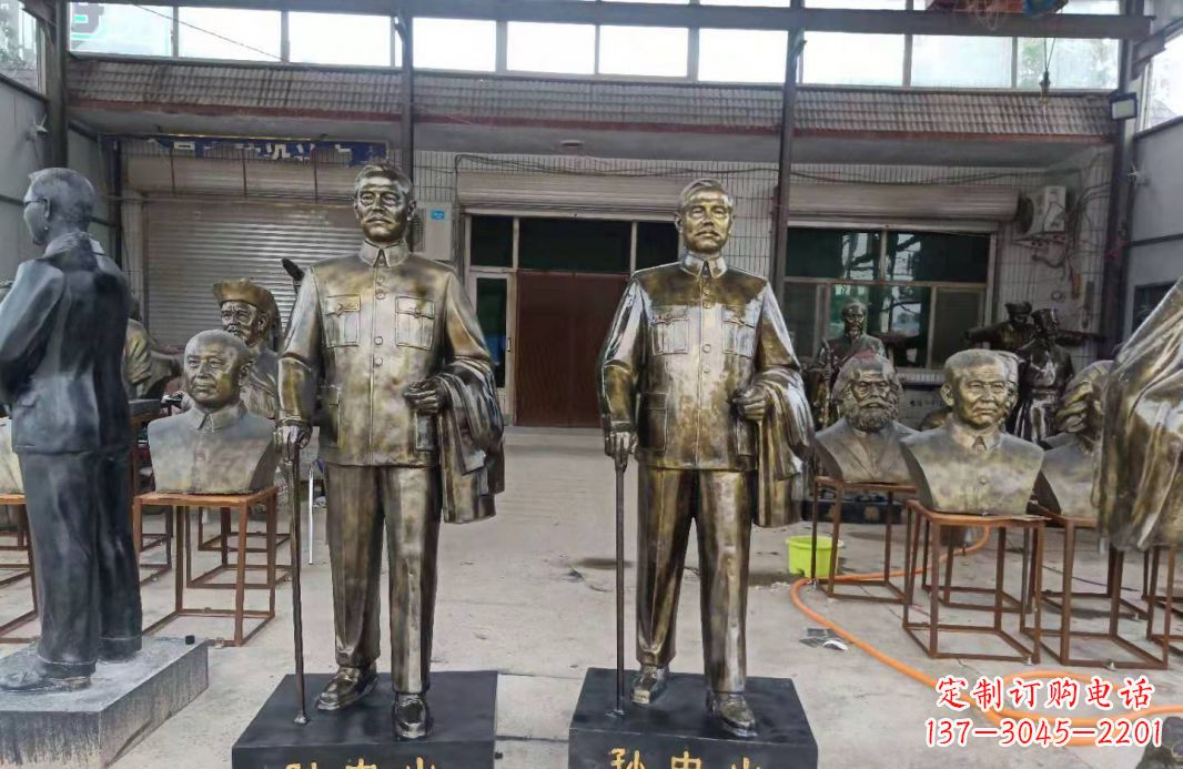 大同玻璃钢仿铜的孙中山雕塑——缅怀伟人,传承精神