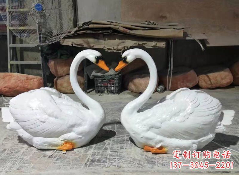 大同玻璃钢仿真发光天鹅雕塑