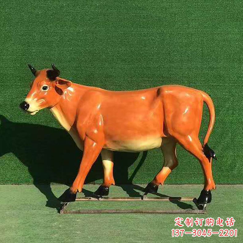 大同玻璃钢材料制作的动物雕塑