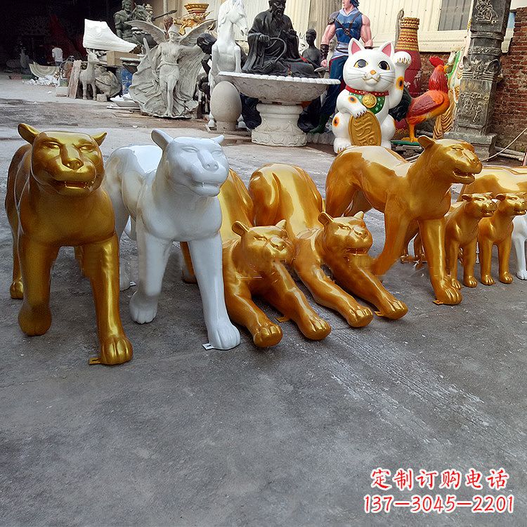 大同玻璃钢金钱豹雕塑,定制精美动物雕塑摆件