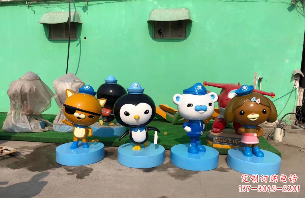 大同玻璃钢卡通动物雕塑公园卡通雕塑