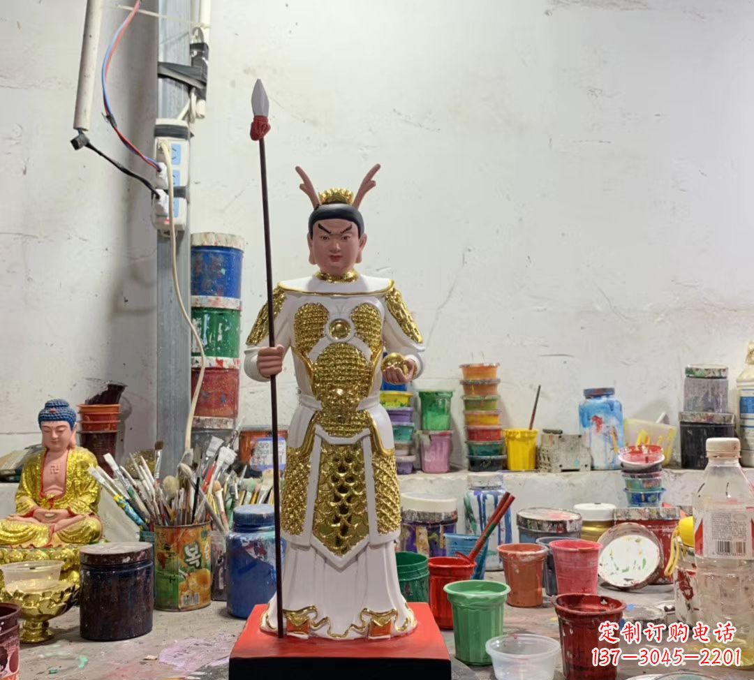 大同玻璃钢龙王三太子雕塑传承传统文化的艺术瑰宝