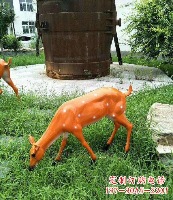 大同梅花鹿雕塑精美的艺术品