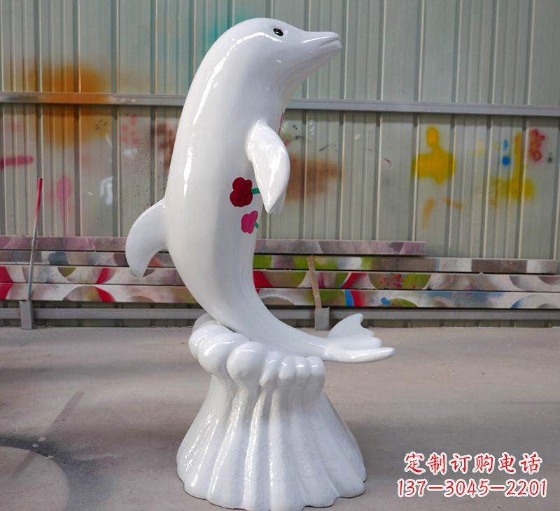 大同海豚的魅力玻璃钢海豚雕塑