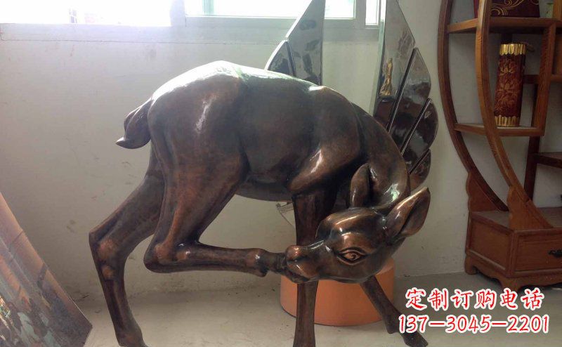 大同玻璃钢小鹿仿铜动物雕塑