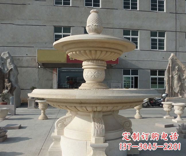 大同菠萝雕塑点缀小区景观的精美艺术品