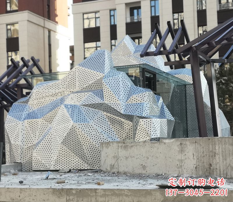 大同不锈钢假山雕塑给空间带来更多活力