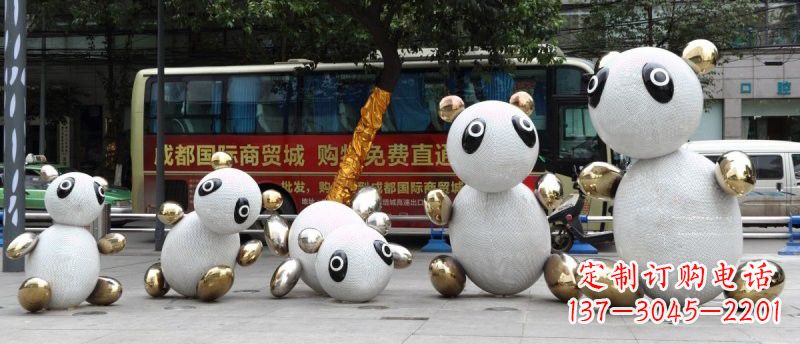 大同不锈钢熊猫雕塑——传承中国文化精髓