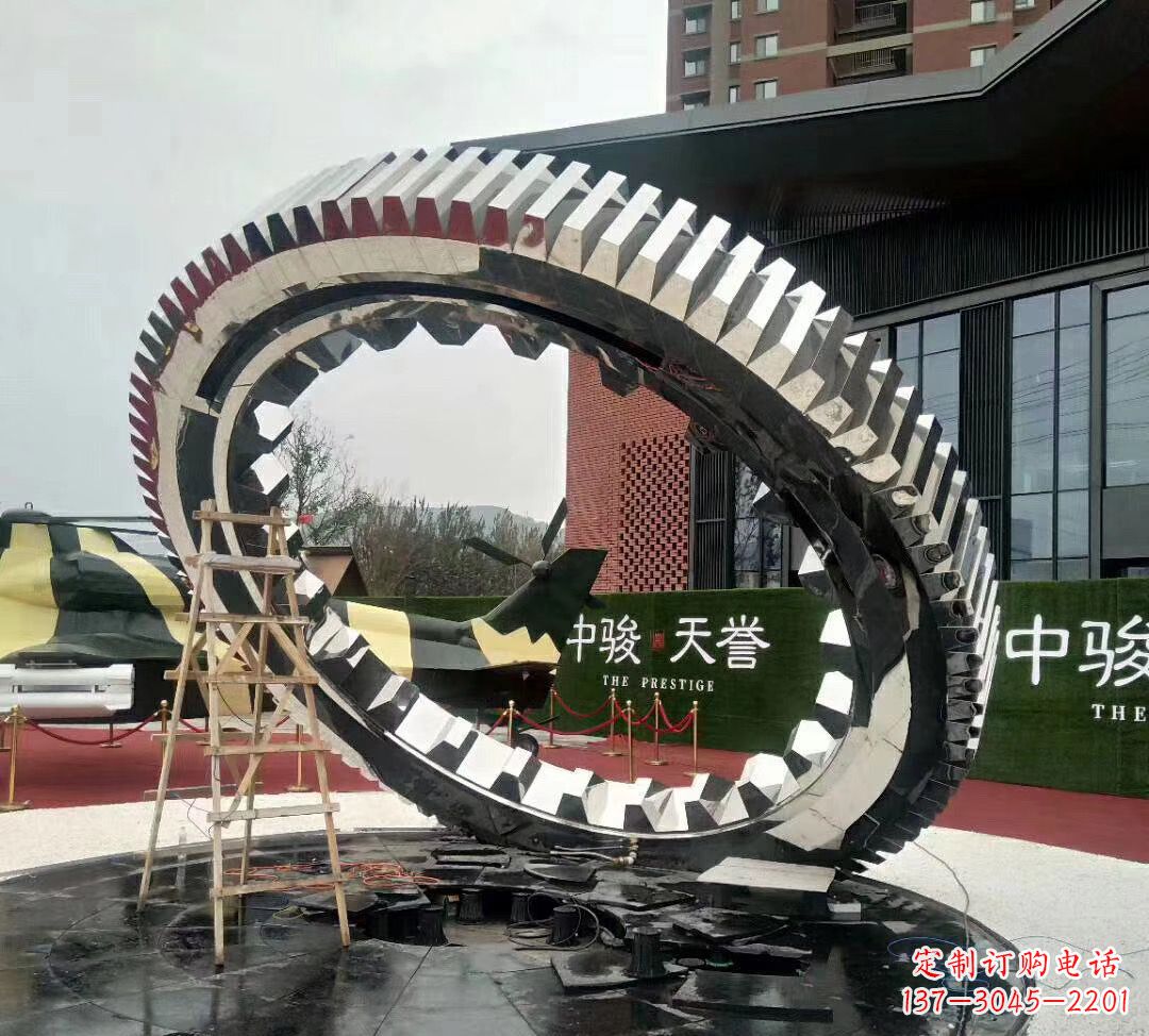 大同不锈钢齿轮雕塑以科技艺术的形式演绎动力