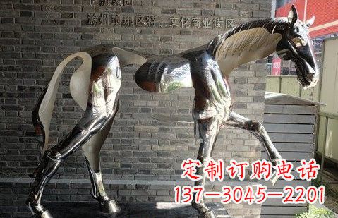 大同不锈钢马雕塑精美而又具有象征意义