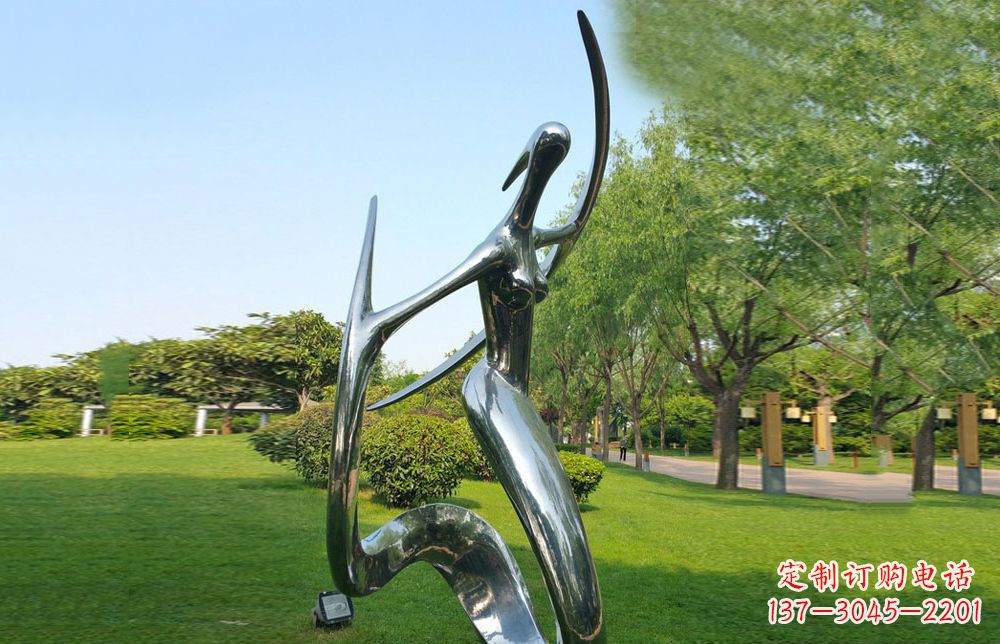 大同不锈钢美女雕塑给公园注入活力