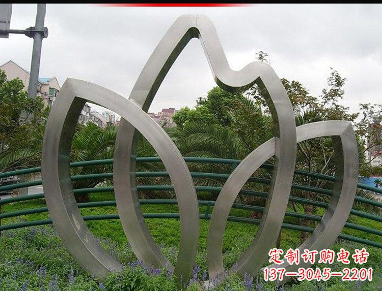 大同不锈钢树叶雕塑美丽与力量的完美结合