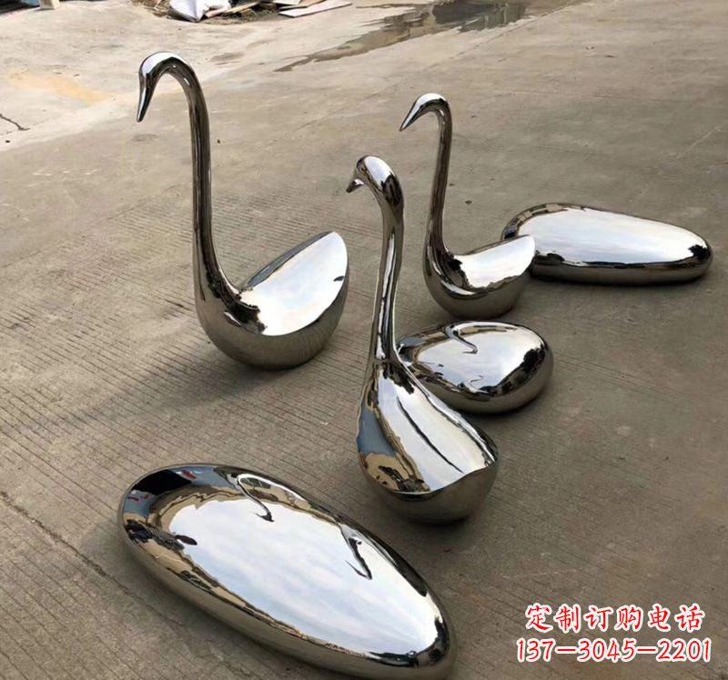 大同不锈钢仙鹤雕塑精致而古典
