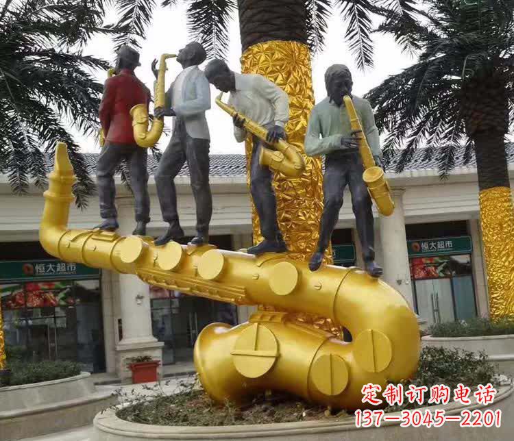 大同不锈钢吹萨克斯人物雕塑