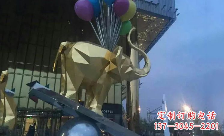 大同大象踩高跷——点缀城市景观