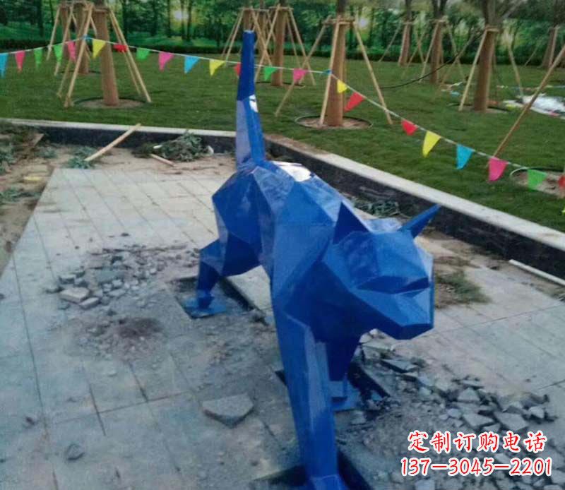 大同不锈钢动物雕塑艺术性与现实性的完美结合
