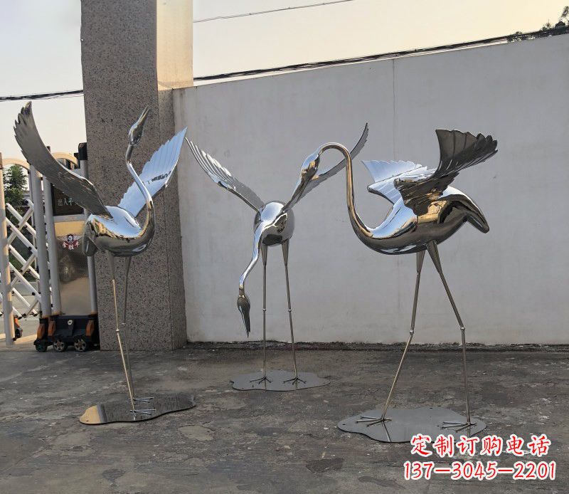 大同不锈钢锻造丹顶鹤展翅雕塑112