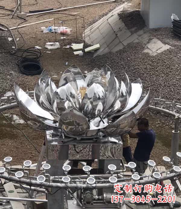 大同不锈钢荷花景观雕塑