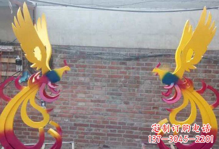 大同不锈钢公园彩色凤凰雕塑——艺术与自然的融合