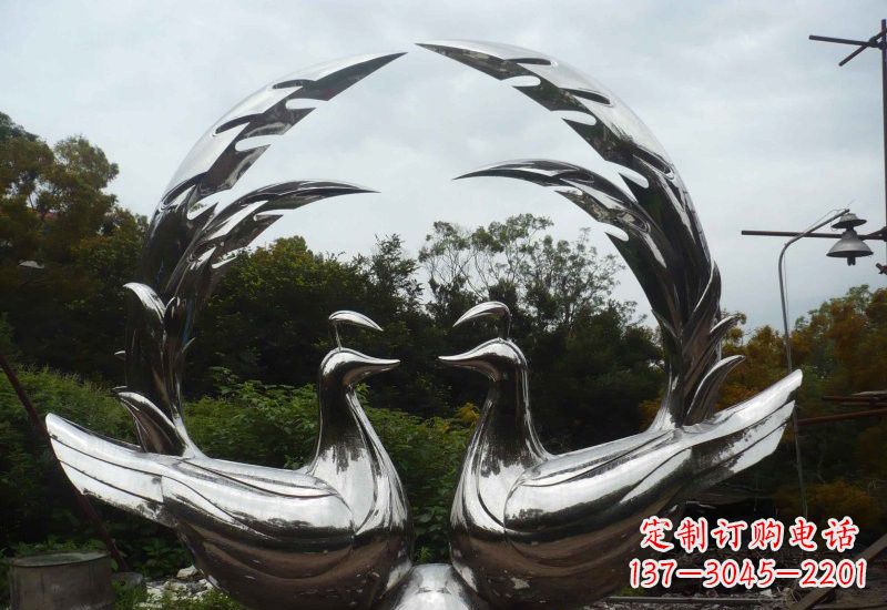 大同不锈钢孔雀雕塑精致美丽的艺术品