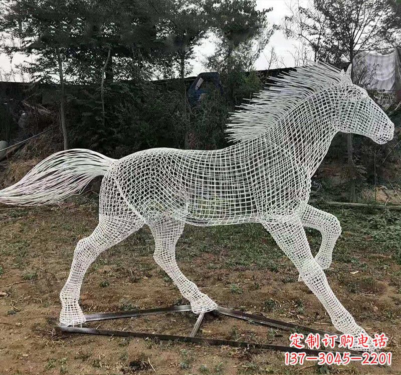 大同不锈钢公园镂空奔马雕塑——给城市带来动感