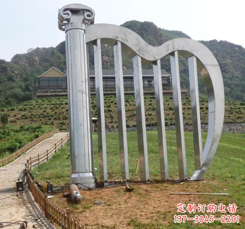 大同不锈钢竖琴雕塑——雕塑艺术的精粹