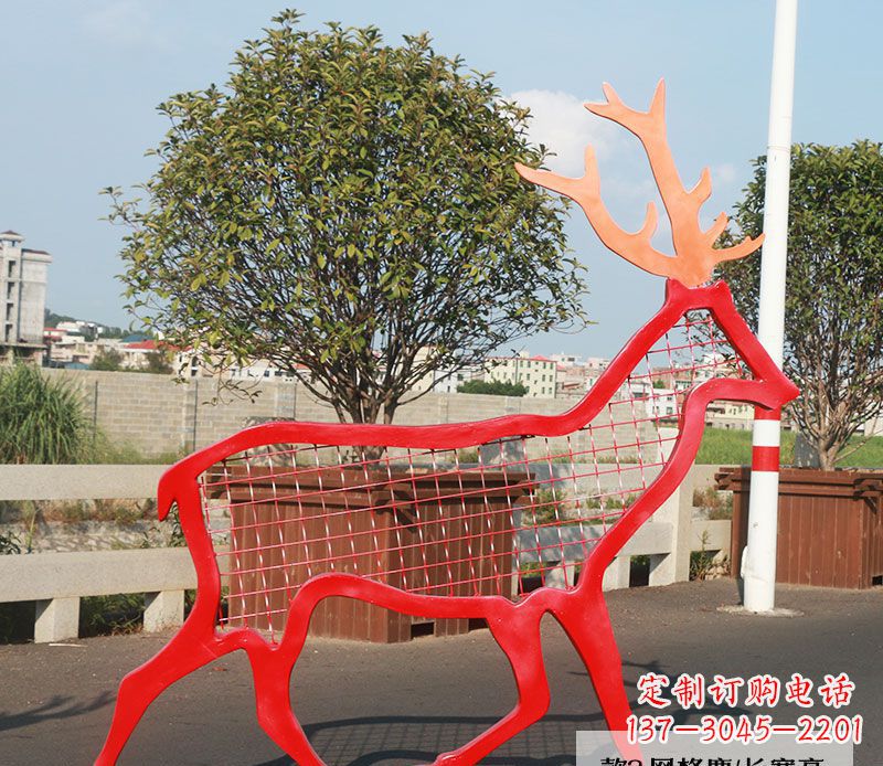 大同不锈钢动物雕塑——鹿