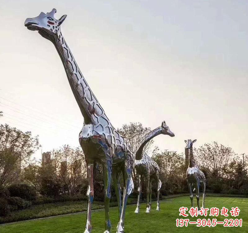 大同不锈钢长颈鹿雕塑美丽的艺术精神