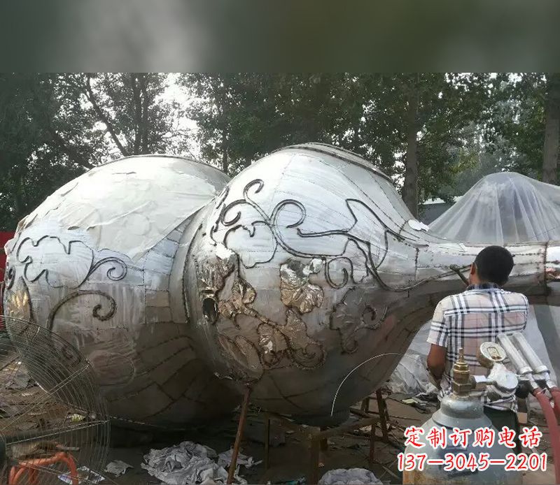 大同不锈钢葫芦雕塑