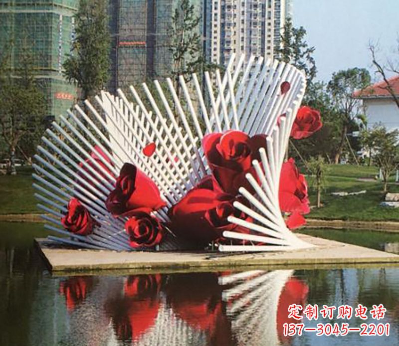 大同不锈钢湖边红玫瑰雕塑