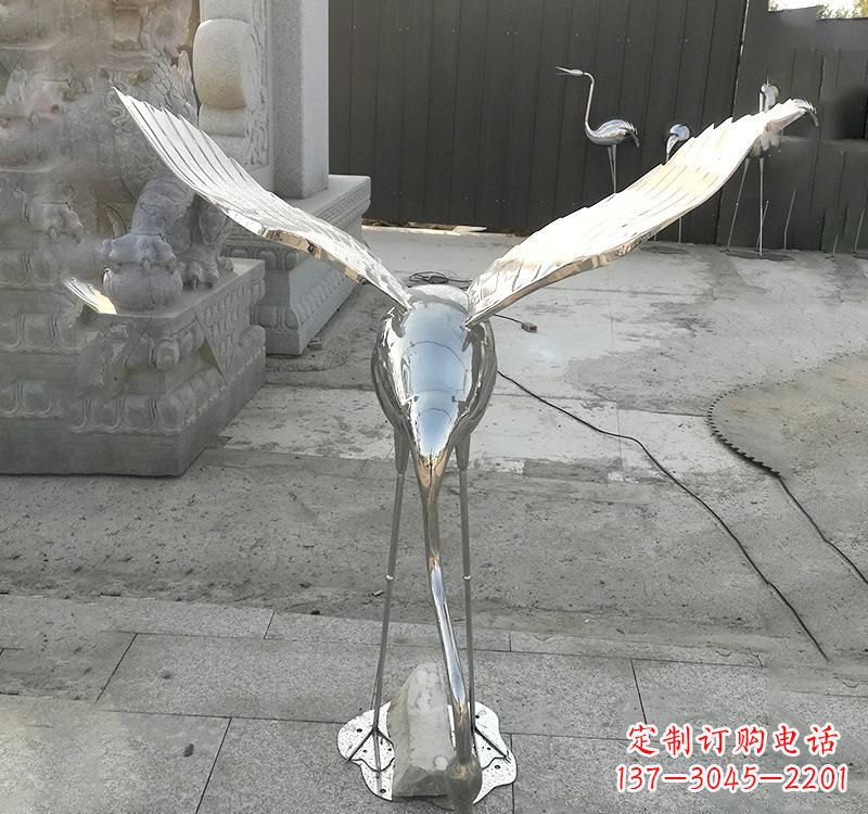 大同不锈钢仙鹤雕塑美丽与坚固并存
