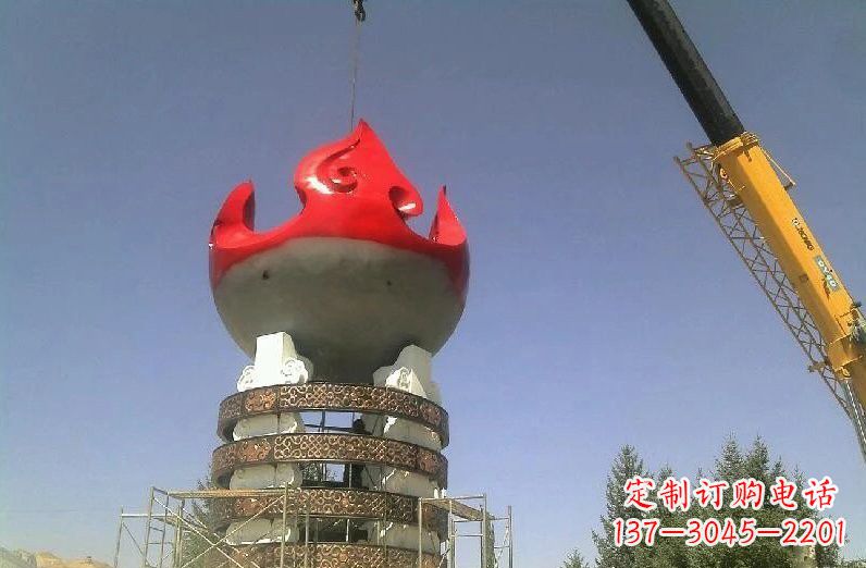 大同不锈钢火炬雕塑象征着永恒的精神