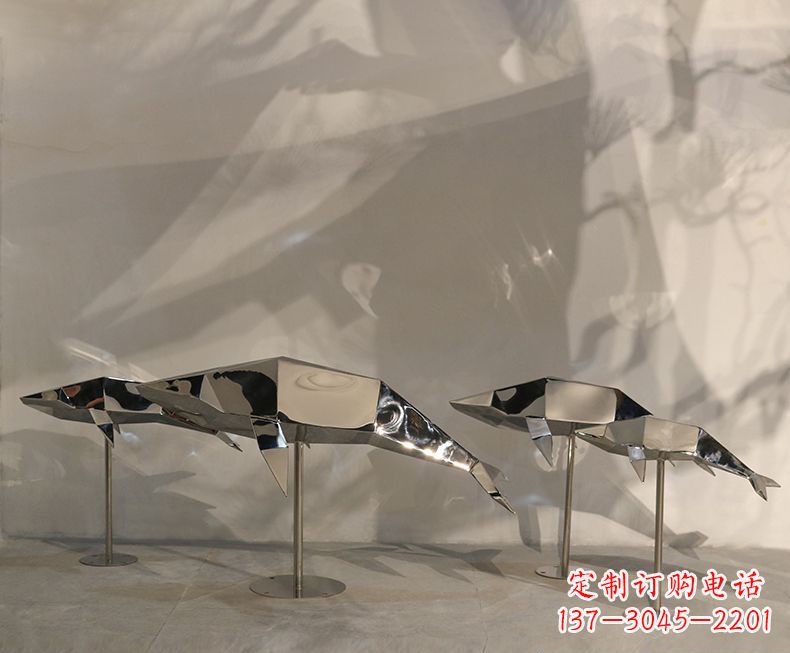 大同不锈钢海豚雕塑——精致的艺术形式