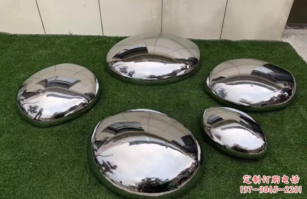 大同不锈钢镜面鹅卵石雕塑12