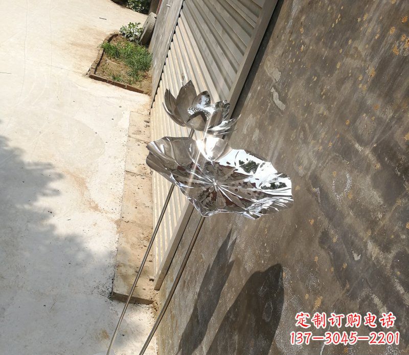 大同不锈钢镜面荷花荷叶公园雕塑
