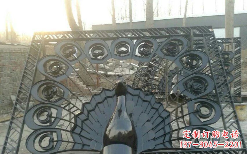大同不锈钢孔雀开屏景观雕塑