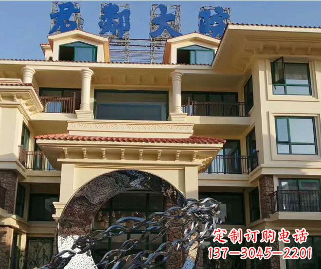 大同不锈钢鲤鱼跃龙门雕塑——传承中国传统文化