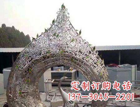 大同不锈钢镂空孔雀雕塑精美的艺术之作